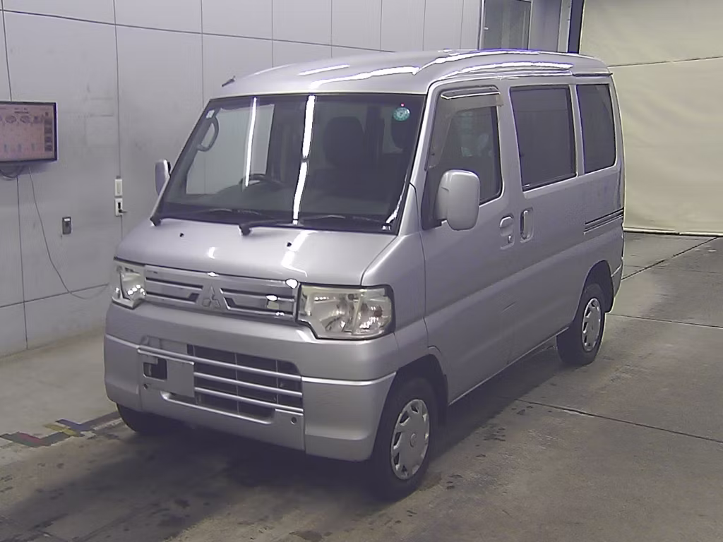 MITSUBISHI MINICAB