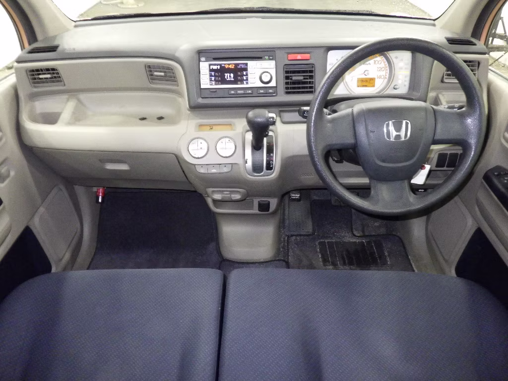 HONDA LIFE