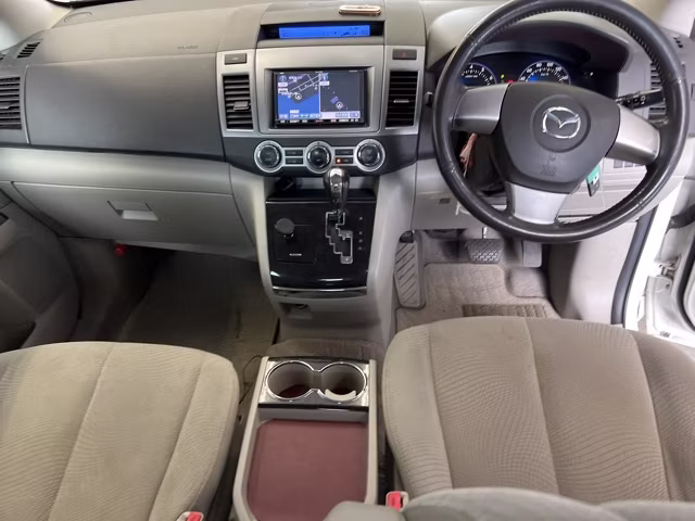MAZDA MPV
