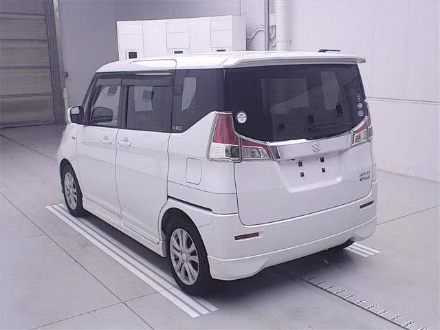 SUZUKI SOLIO
