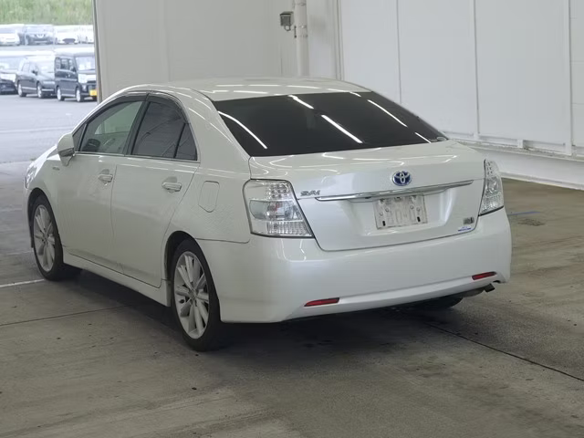 TOYOTA SAI