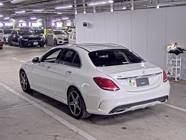 MERCEDES-BENZ C-CLASS