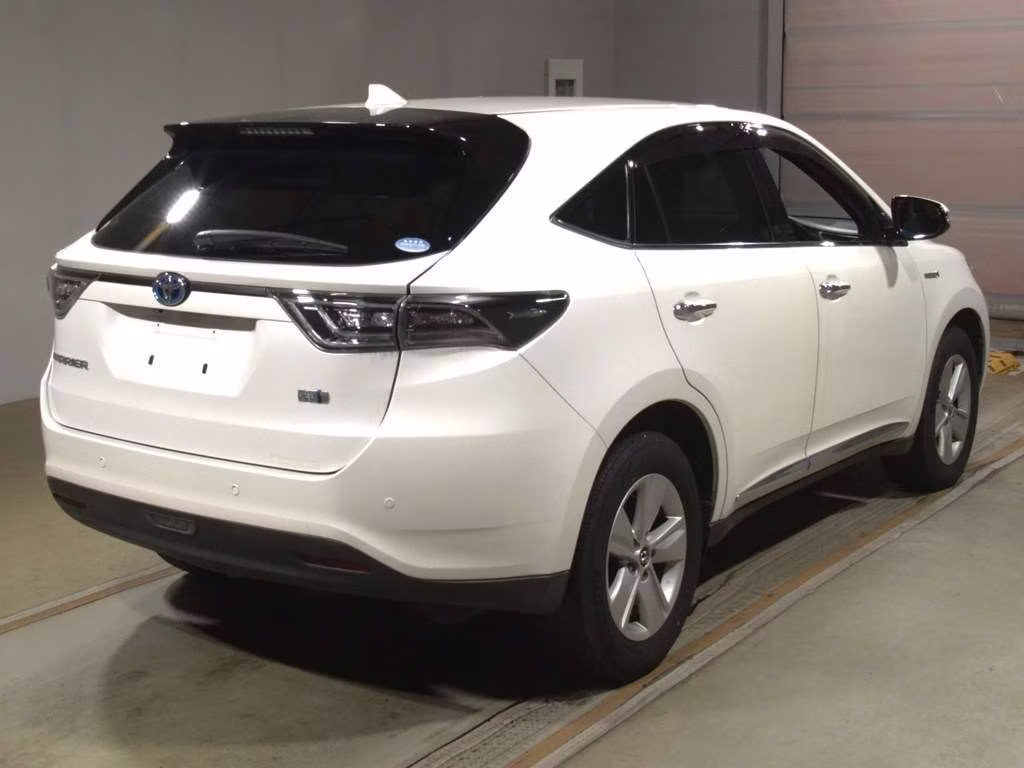 TOYOTA HARRIER