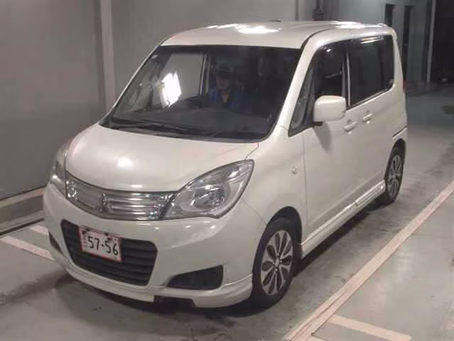 MITSUBISHI DELICA D:2