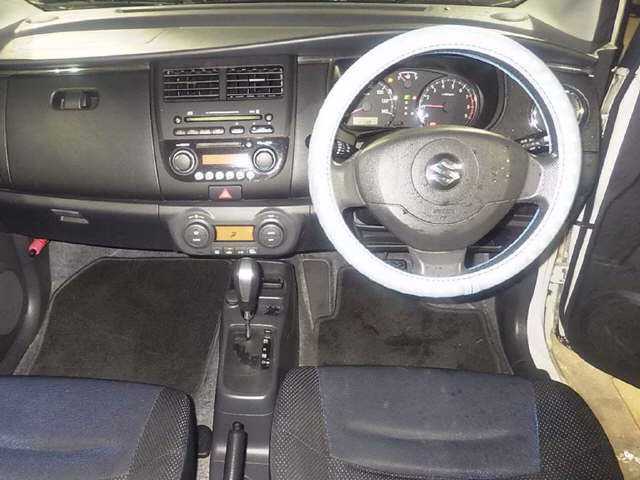 SUZUKI CERVO