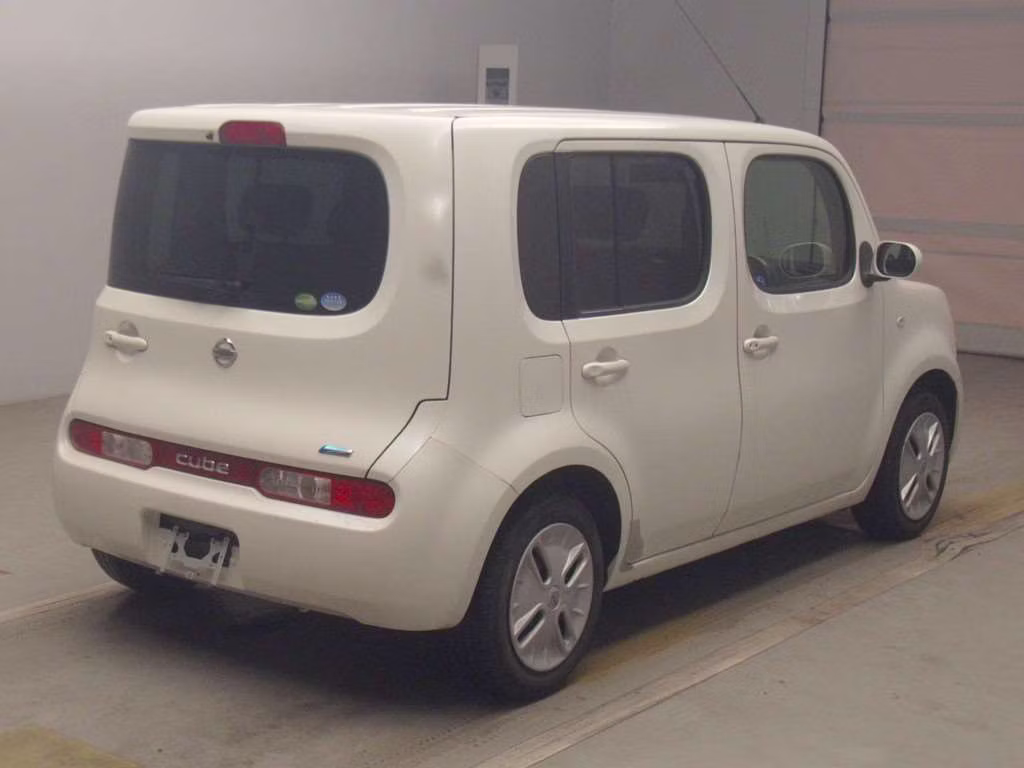 NISSAN CUBE