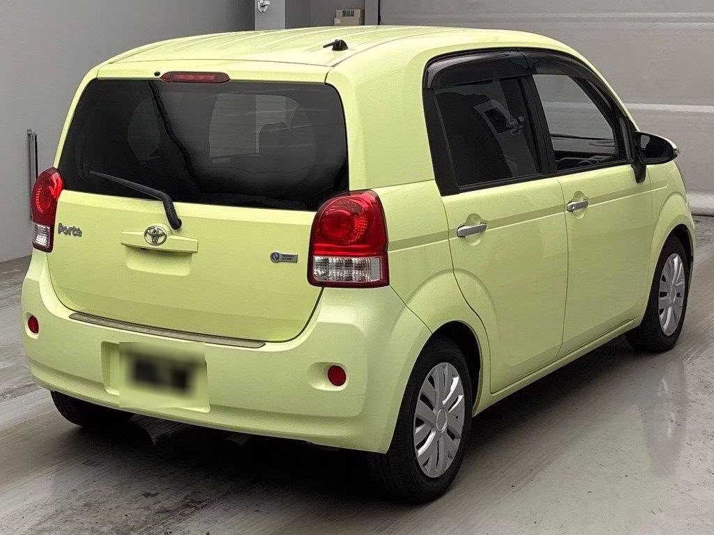 TOYOTA PORTE