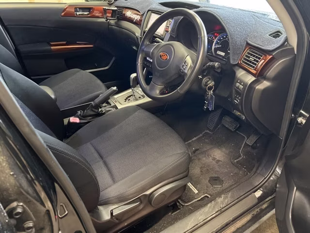SUBARU FORESTER