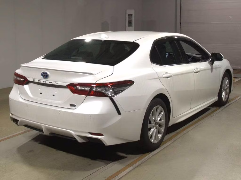 TOYOTA CAMRY