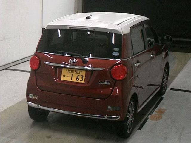 DAIHATSU CAST