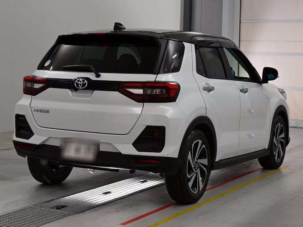 TOYOTA RAIZE
