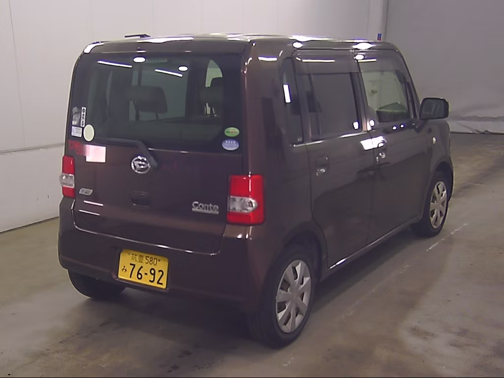 DAIHATSU MOVE CONTE