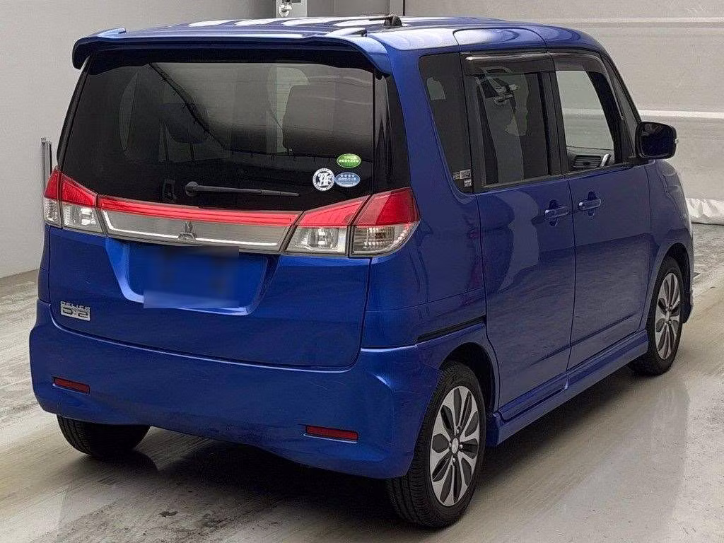 MITSUBISHI DELICA D:2