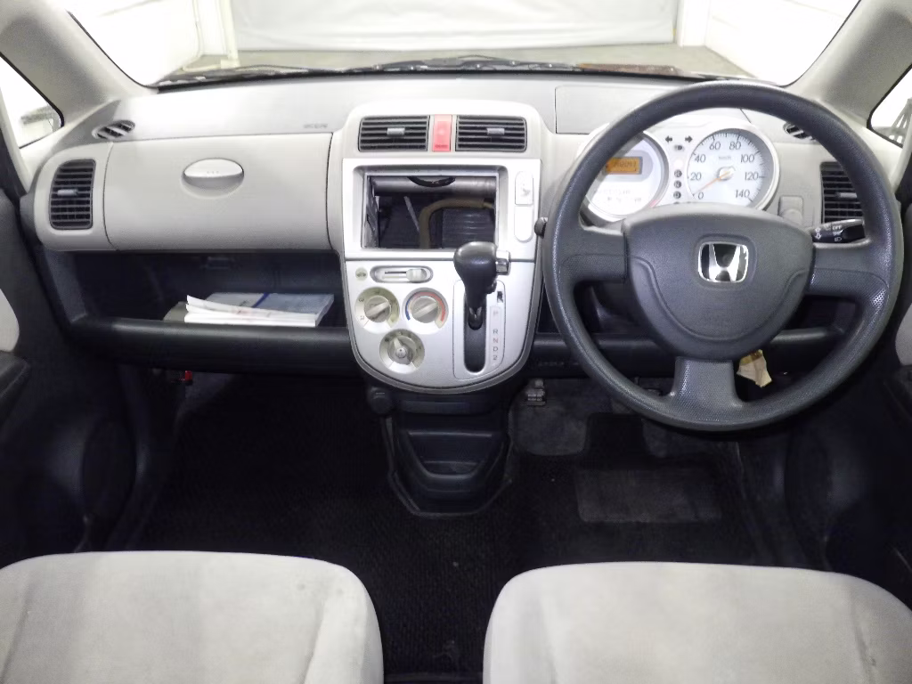 HONDA LIFE