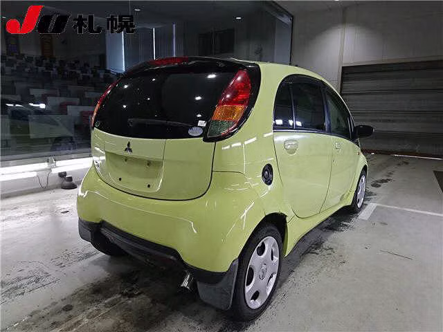 MITSUBISHI I