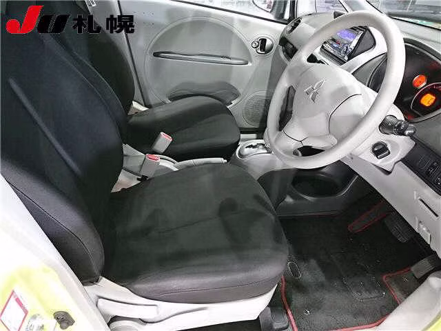MITSUBISHI I