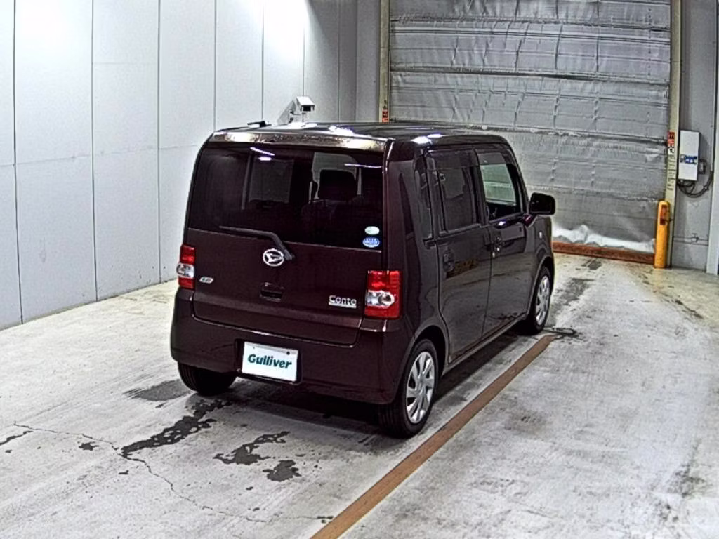 DAIHATSU MOVE CONTE