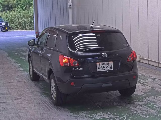 NISSAN DUALIS