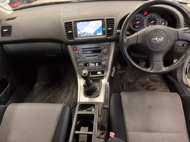 SUBARU LEGACY