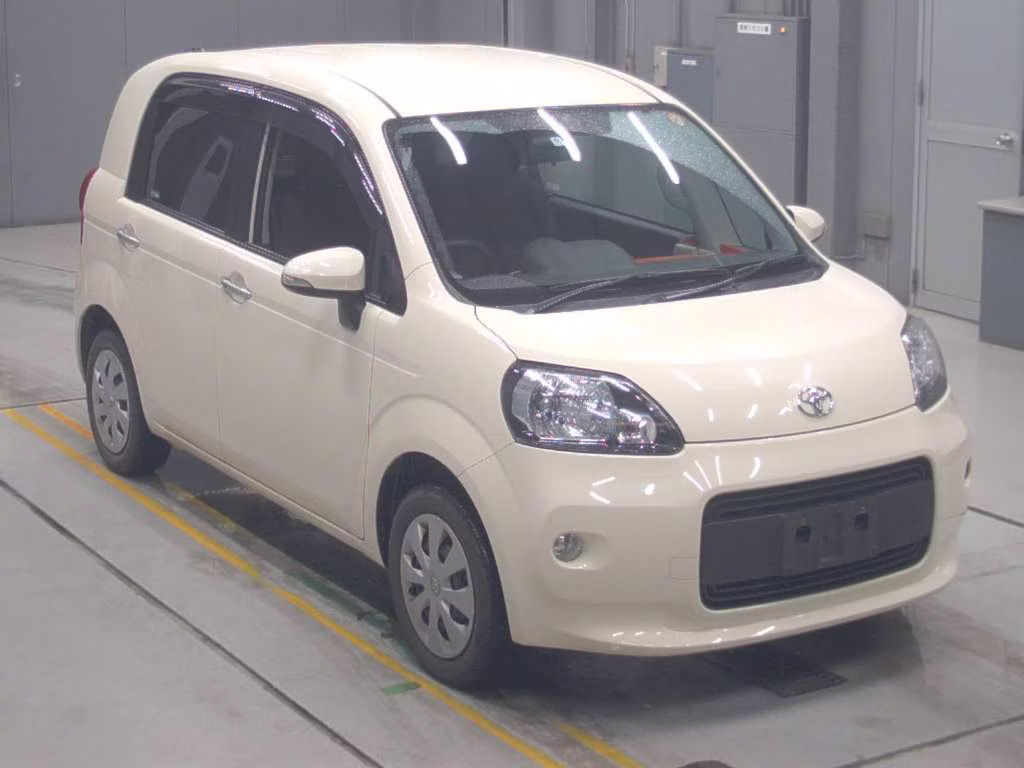 TOYOTA PORTE