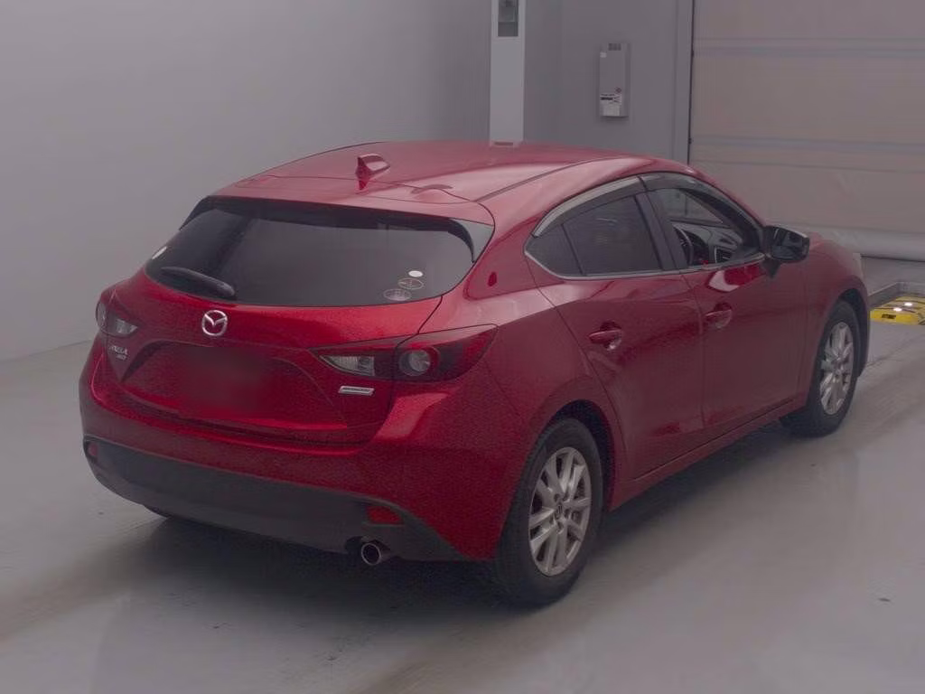 MAZDA AXELA