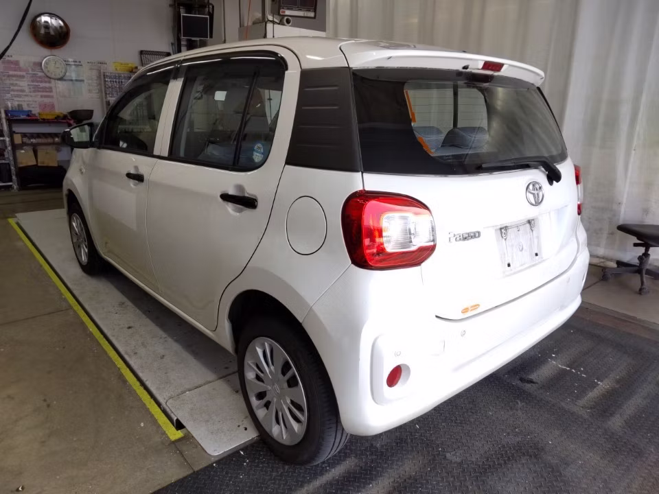 TOYOTA PASSO