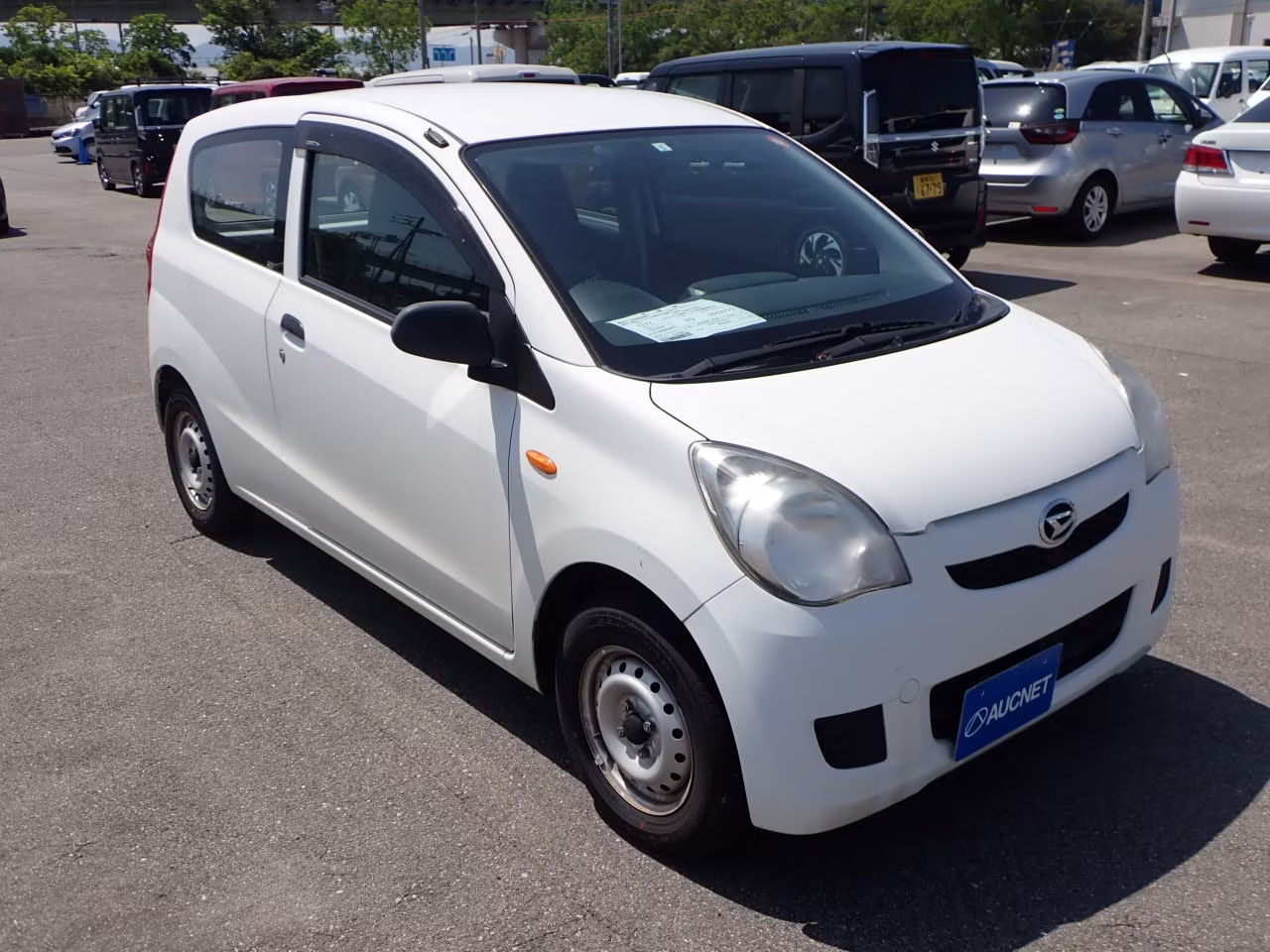 DAIHATSU MIRA