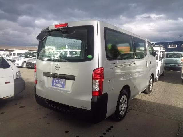 NISSAN NV350 CARAVAN