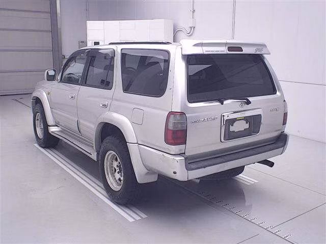 TOYOTA HILUX SURF
