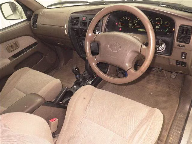 TOYOTA HILUX SURF
