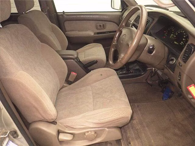 TOYOTA HILUX SURF