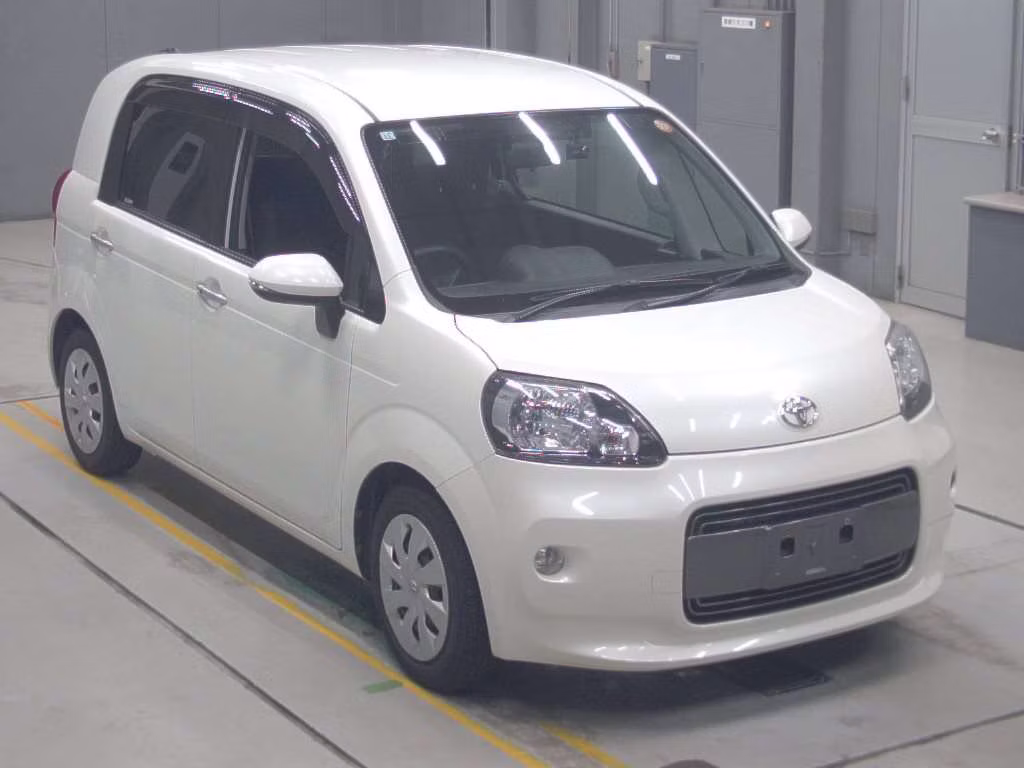 TOYOTA PORTE