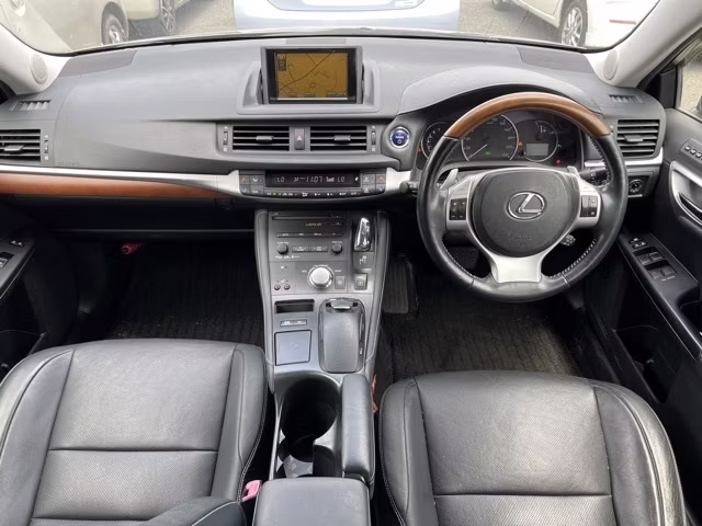 LEXUS CT200H