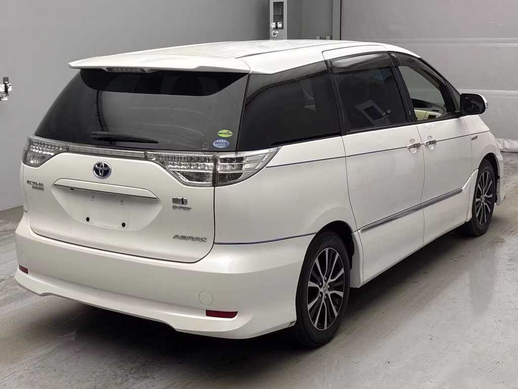TOYOTA ESTIMA
