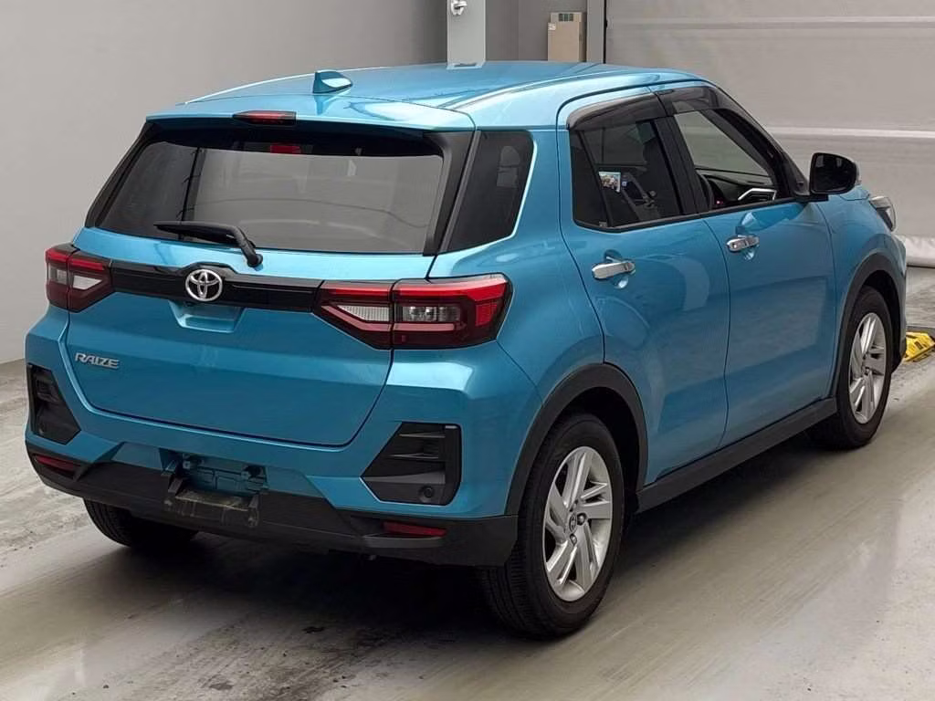 TOYOTA RAIZE