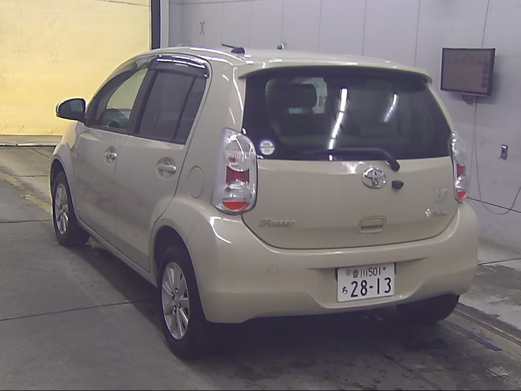 TOYOTA PASSO