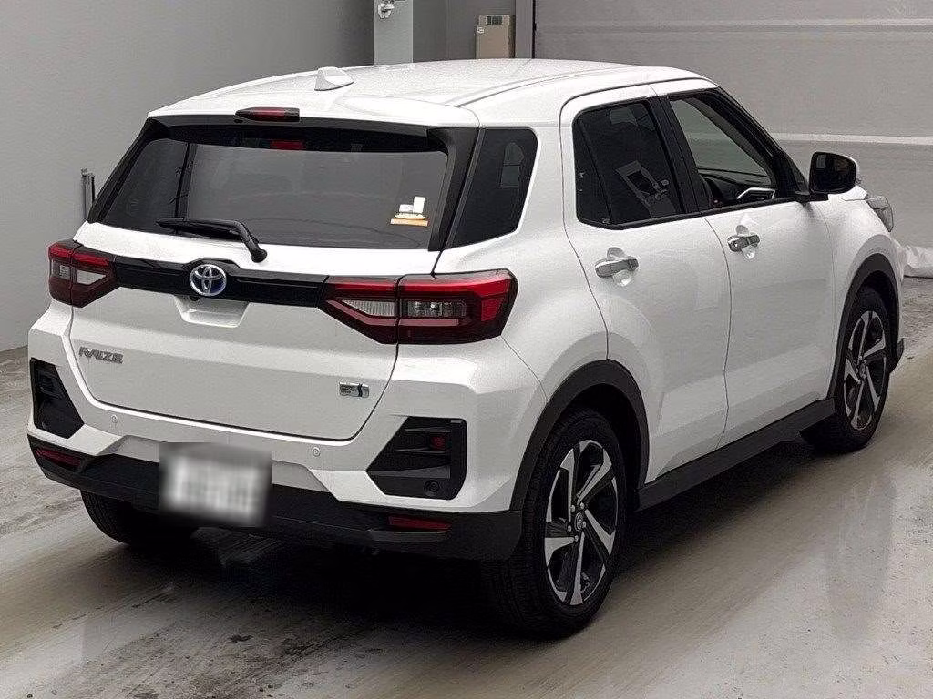 TOYOTA RAIZE