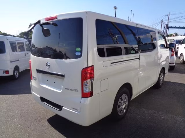 NISSAN NV350 CARAVAN