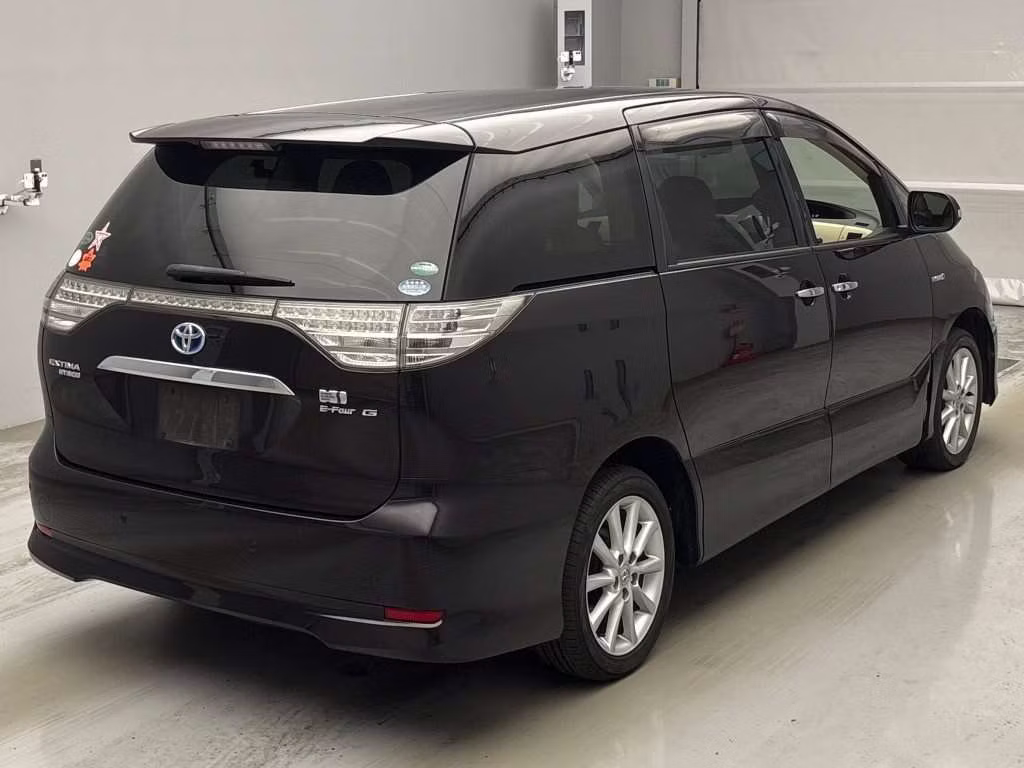 TOYOTA ESTIMA
