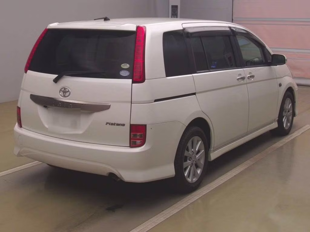 TOYOTA ISIS