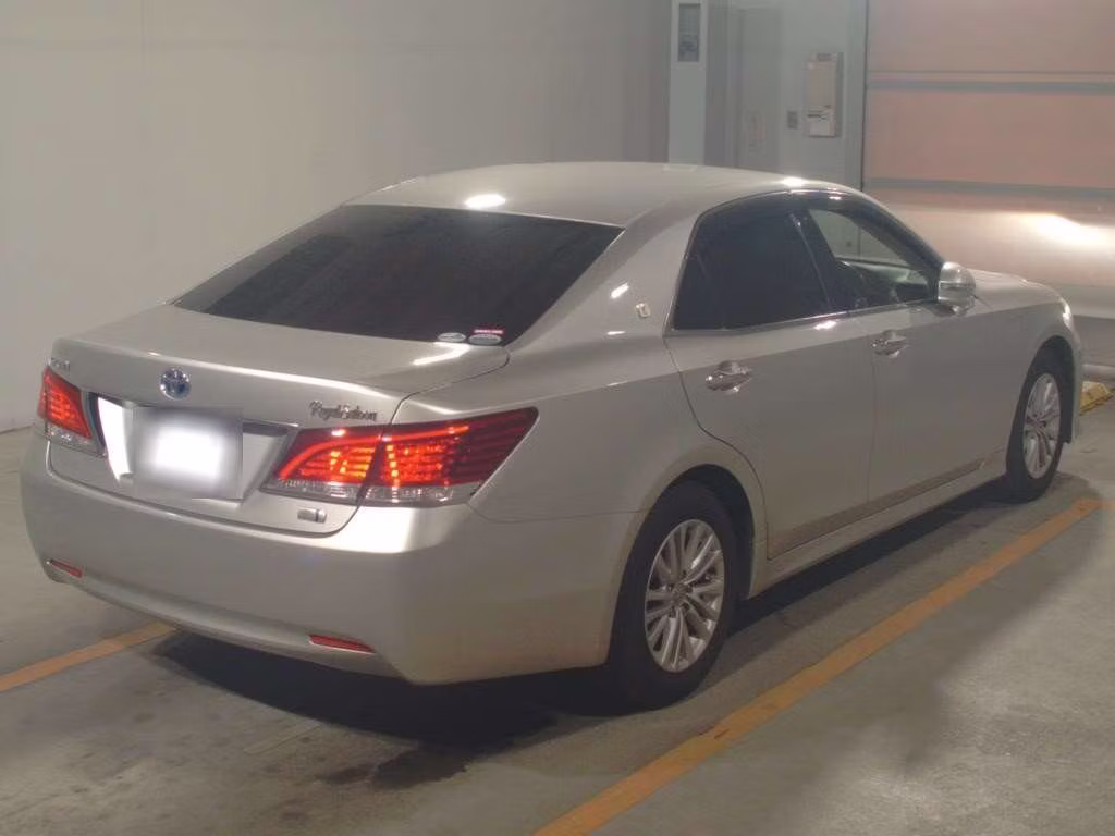 TOYOTA CROWN