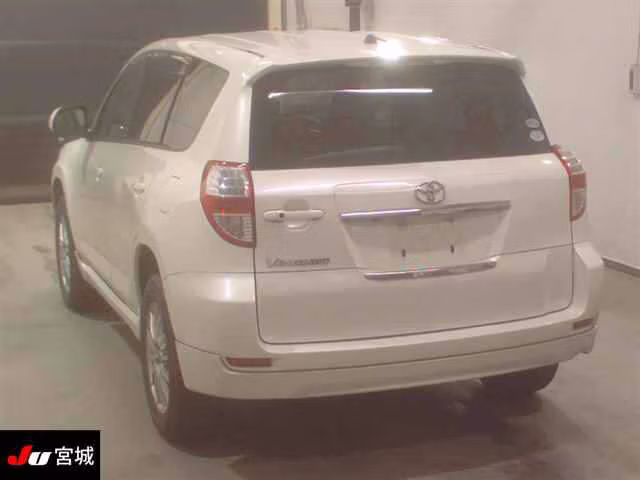 TOYOTA VANGUARD
