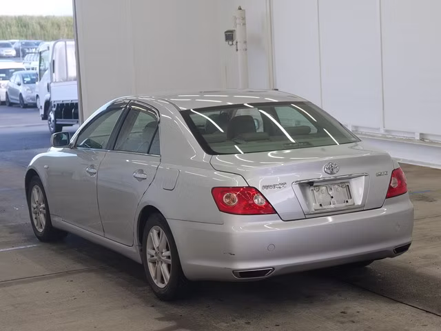 TOYOTA MARK X