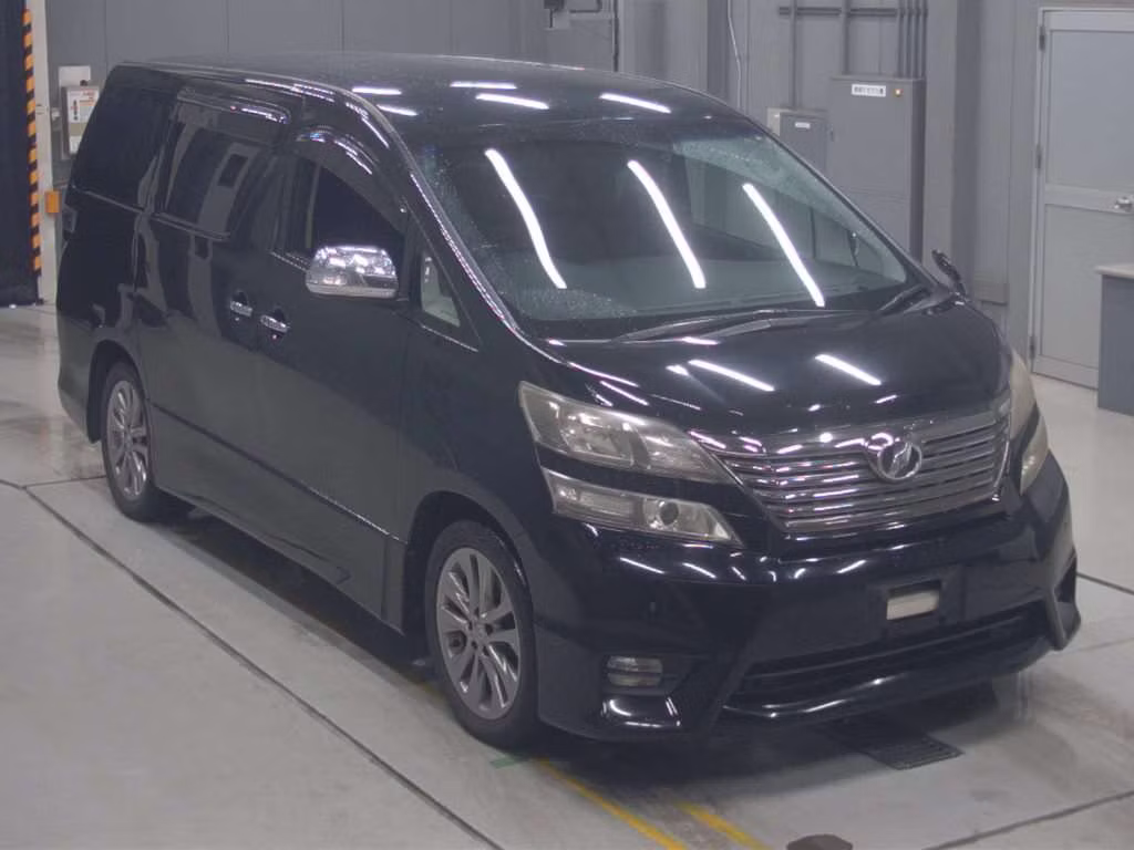 TOYOTA VELLFIRE