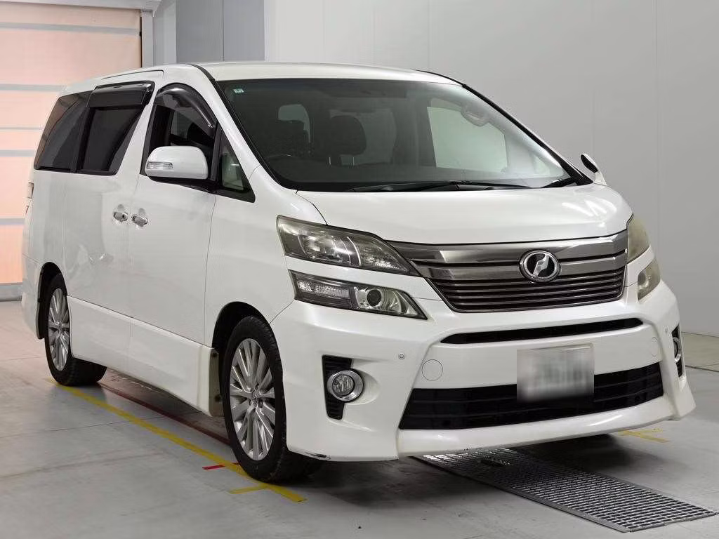 TOYOTA VELLFIRE