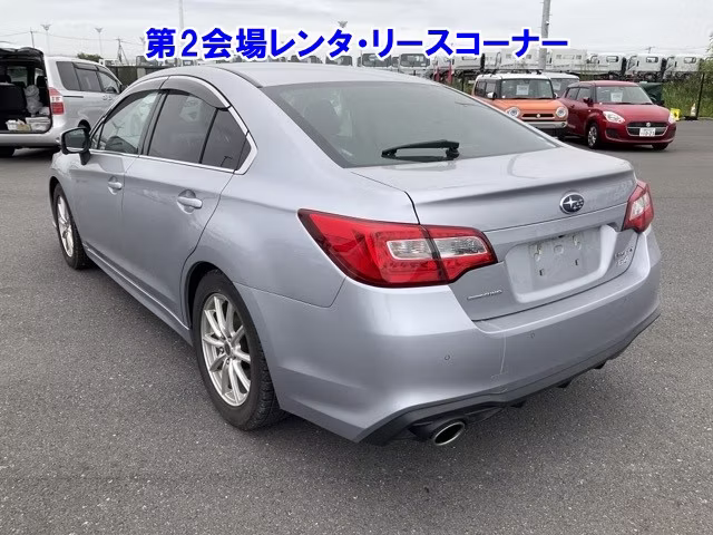 SUBARU LEGACY B4