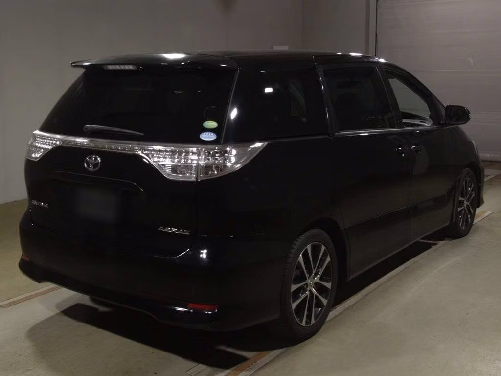 TOYOTA ESTIMA