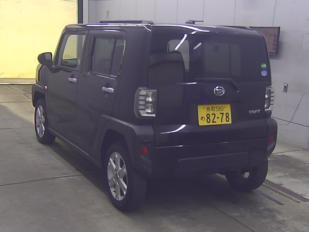 DAIHATSU TAFT