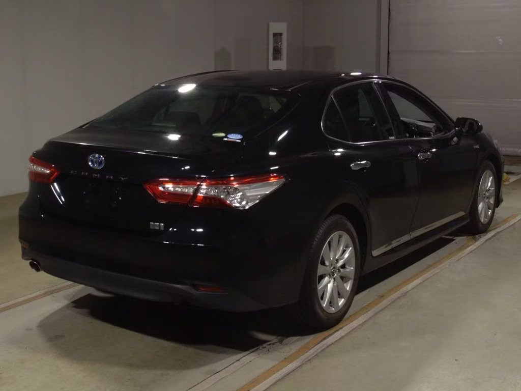 TOYOTA CAMRY