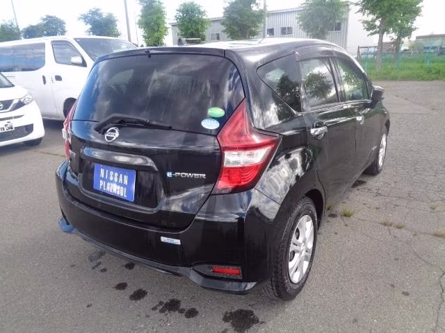 NISSAN NOTE